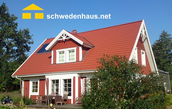 Holzhaus-Schwedenhäuser-Schwedenhaus.net Modernes klassisches Holzhaus, original Schwedenhaus in Falurot, Holzhaushersteller
